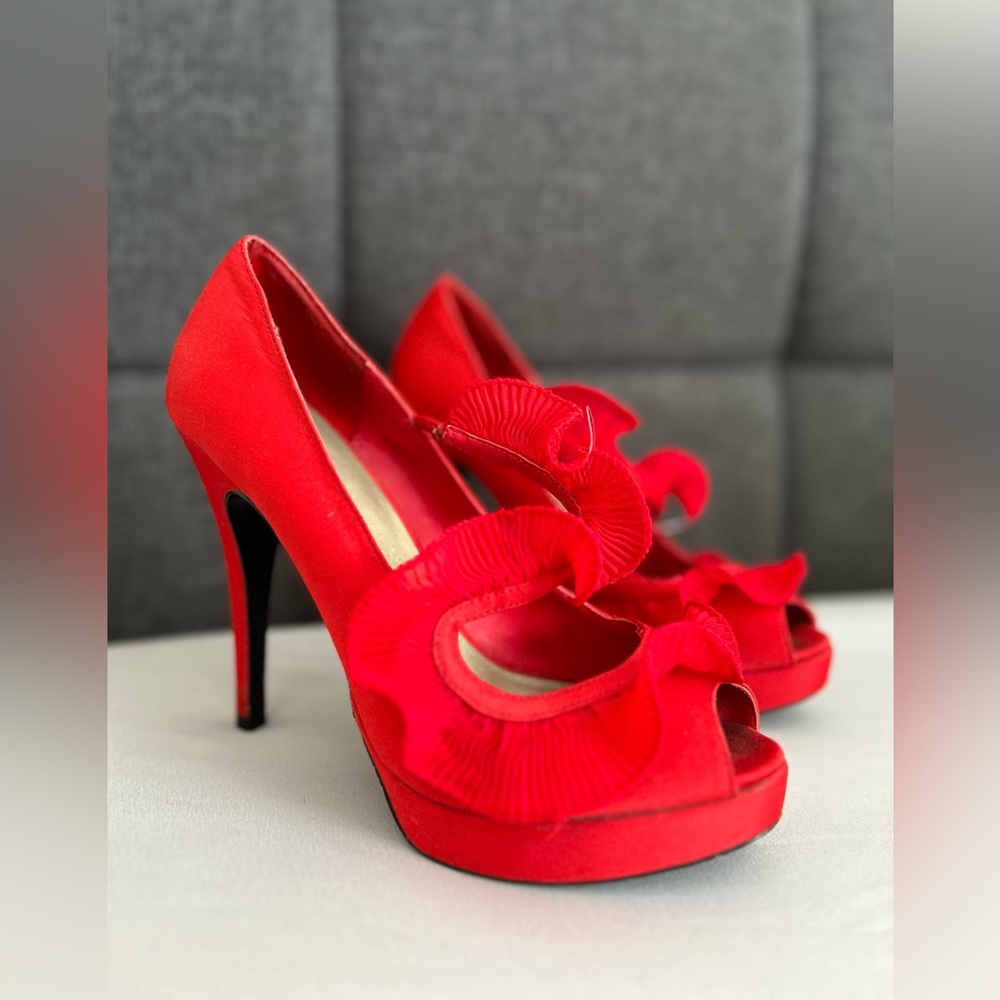 Bakers high heels Ribbon detail